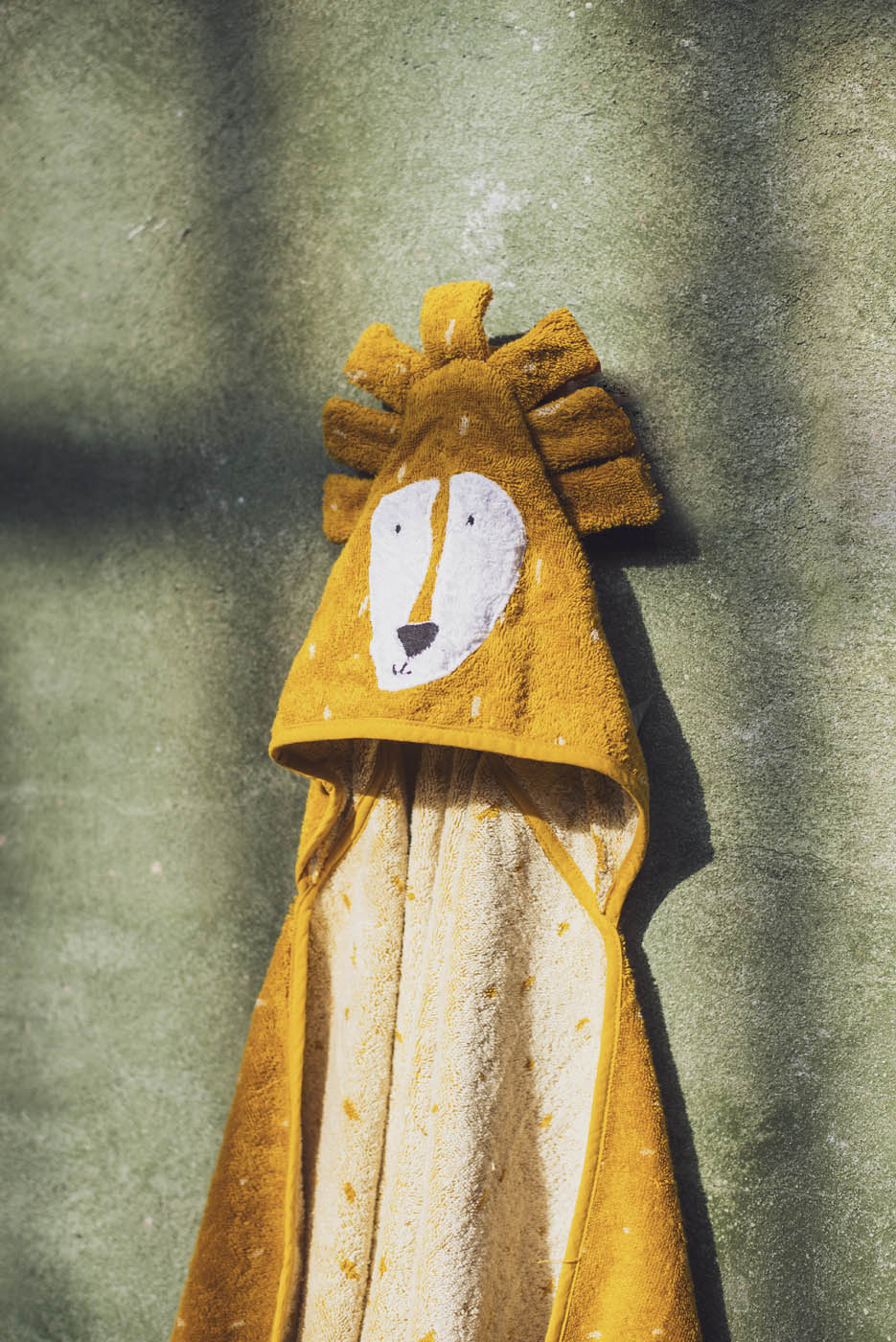Badcape | 70x130cm - Mr. Lion