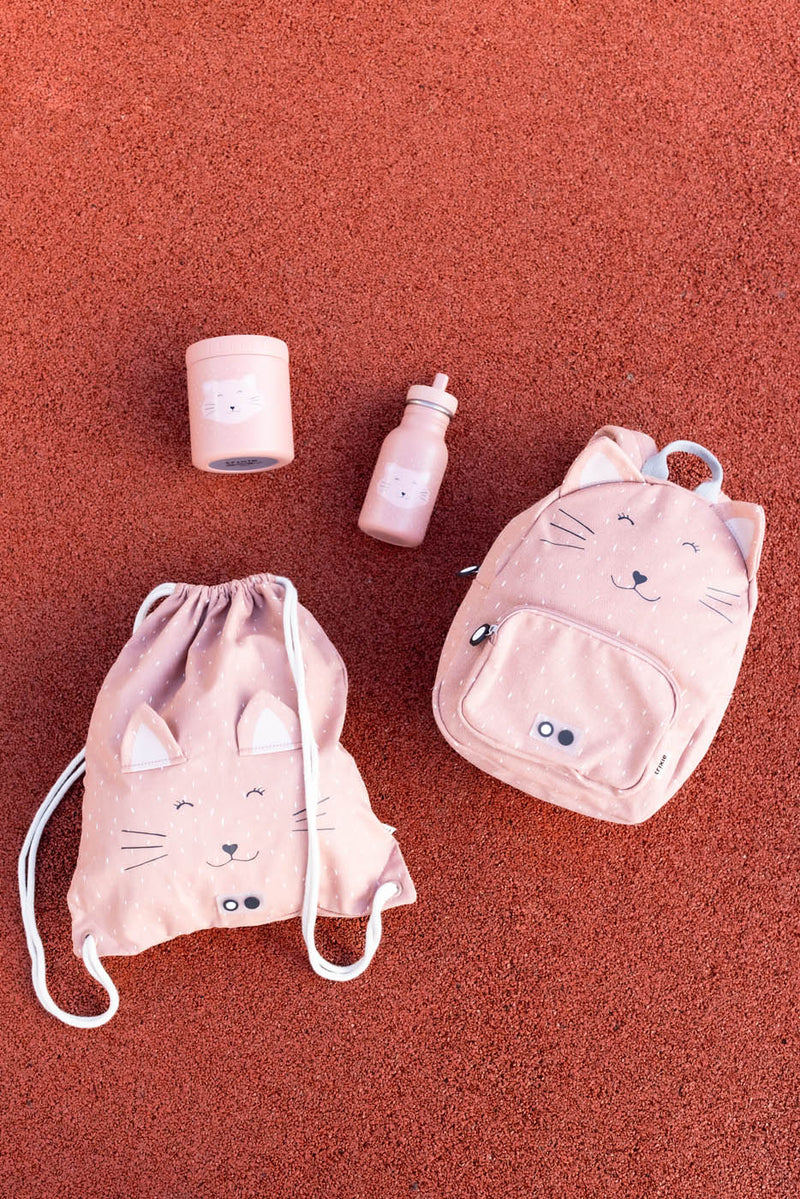 Trixie school essentials Mrs. Cat