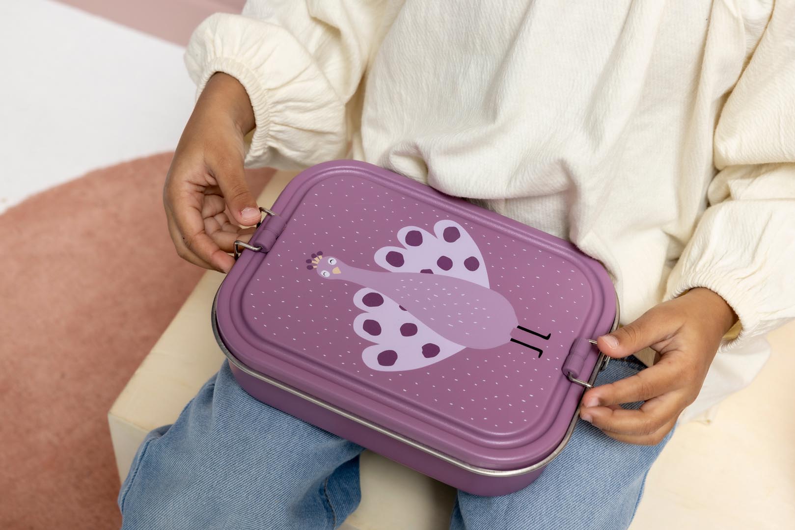 Trixie lunch box Mrs. Peacock