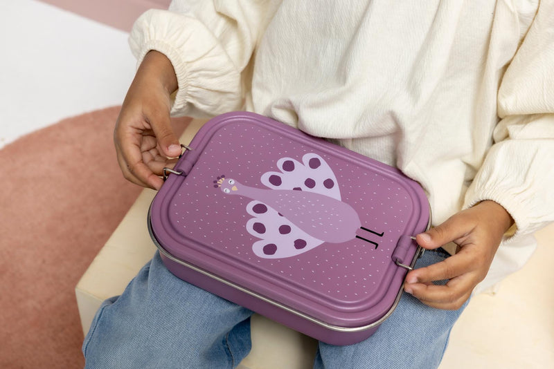 Trixie lunch box Mrs. Peacock