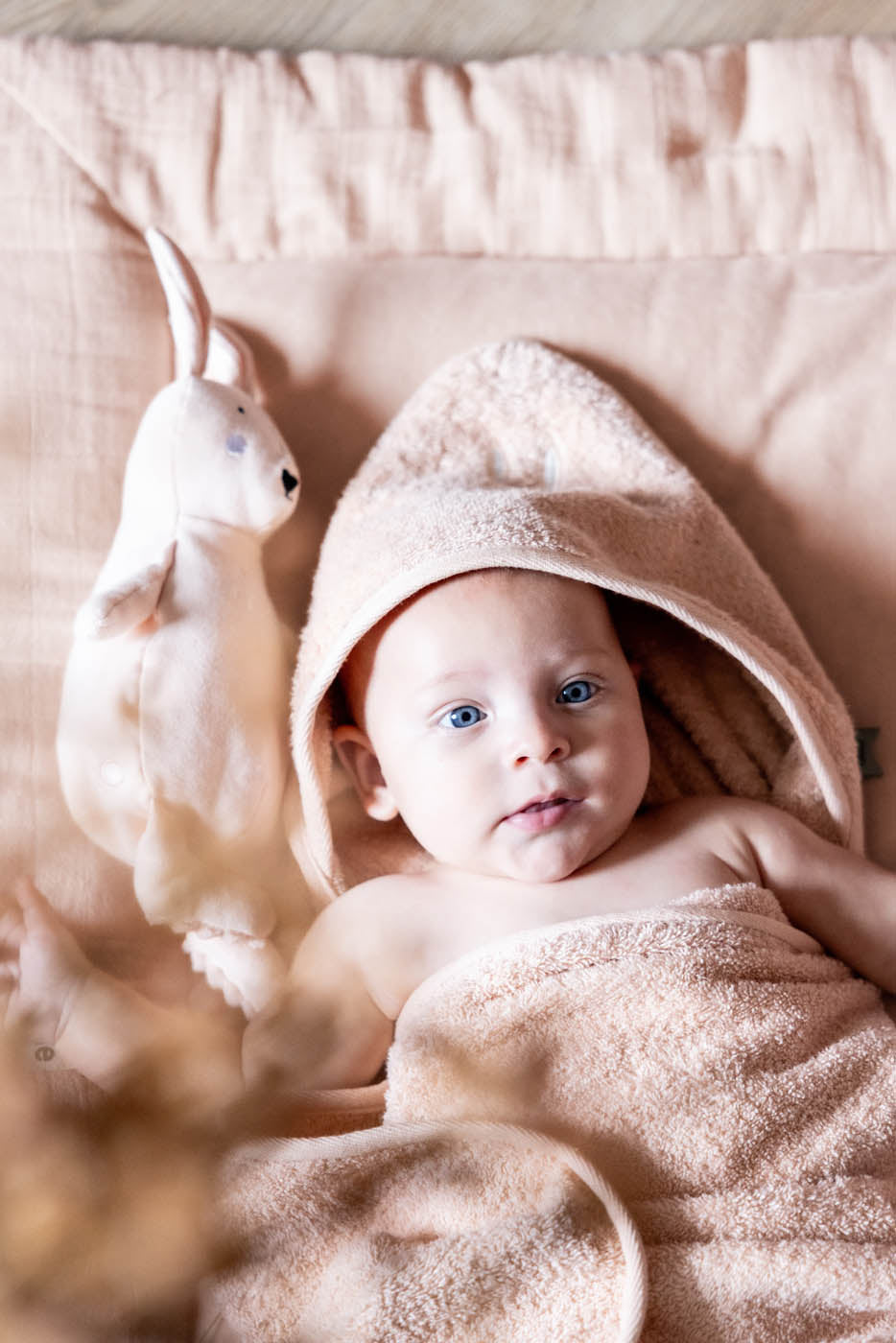 Trixie bathtime poncho Mrs. Rabbit