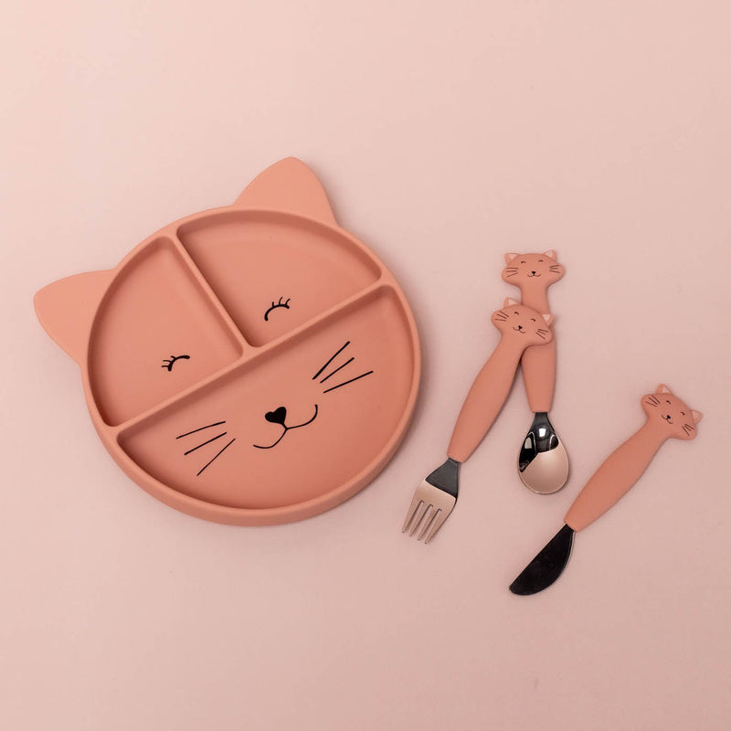 Trixie mealtime essentials silicone divided suction plate and cutlery in Mrs. Cat