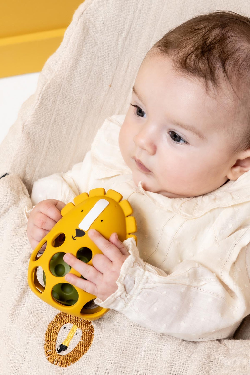 Silicone sensory rattle - Mr. Lion