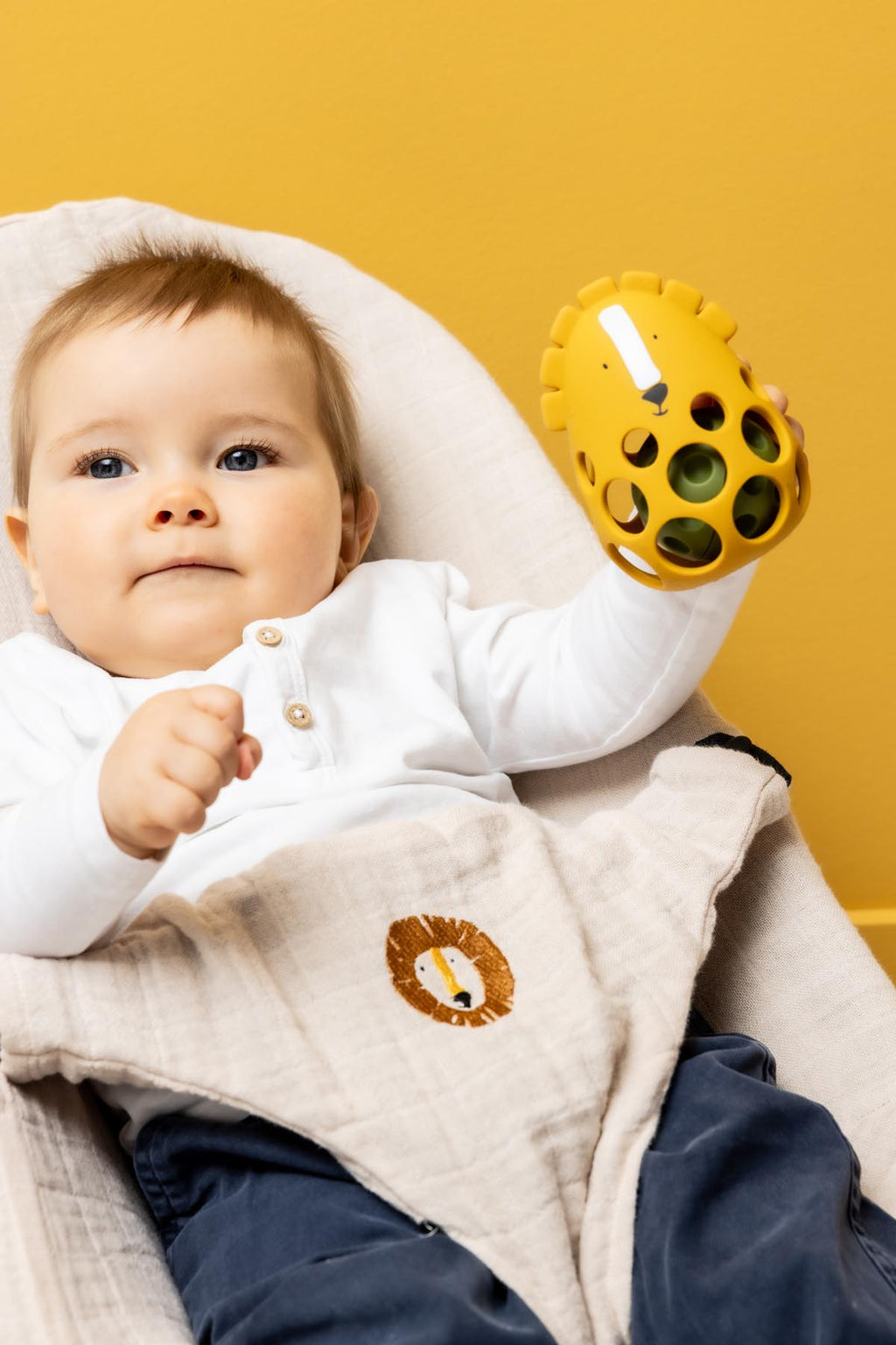Silicone sensory rattle - Mr. Lion