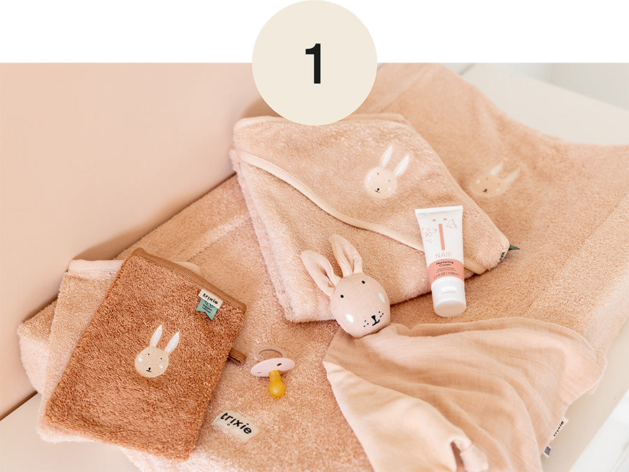 Trixie bathtime essentials Mrs. Rabbit 