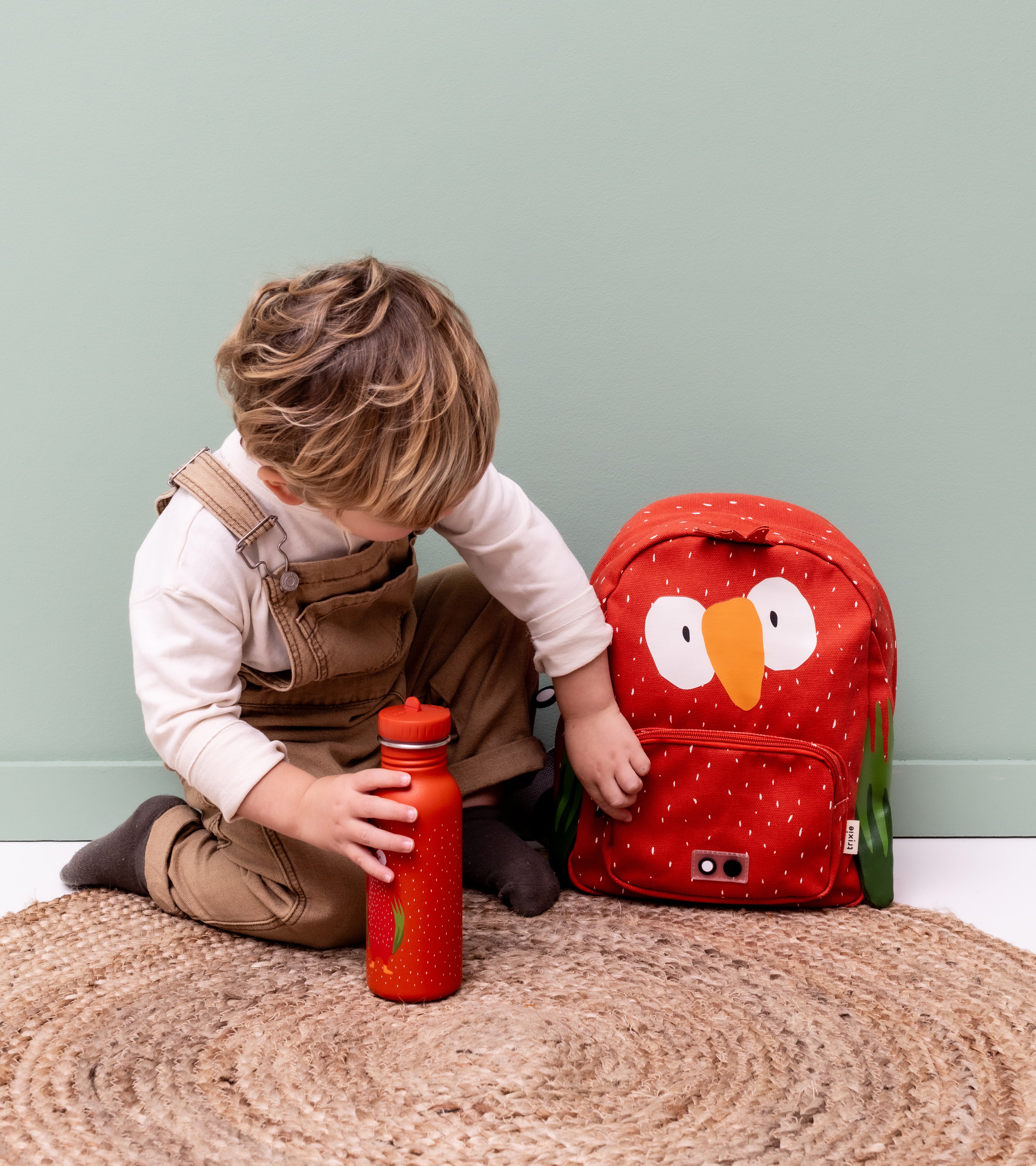 Trixie Mr. Parrot backpack bottle